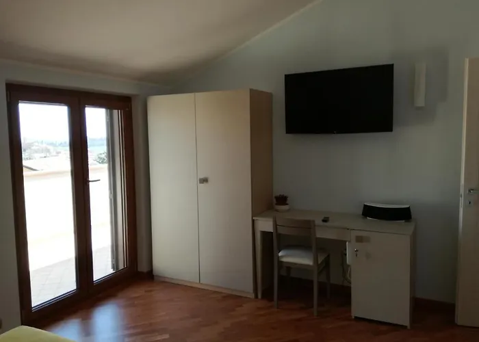 Bed & Breakfast Fonte Nuova 3*